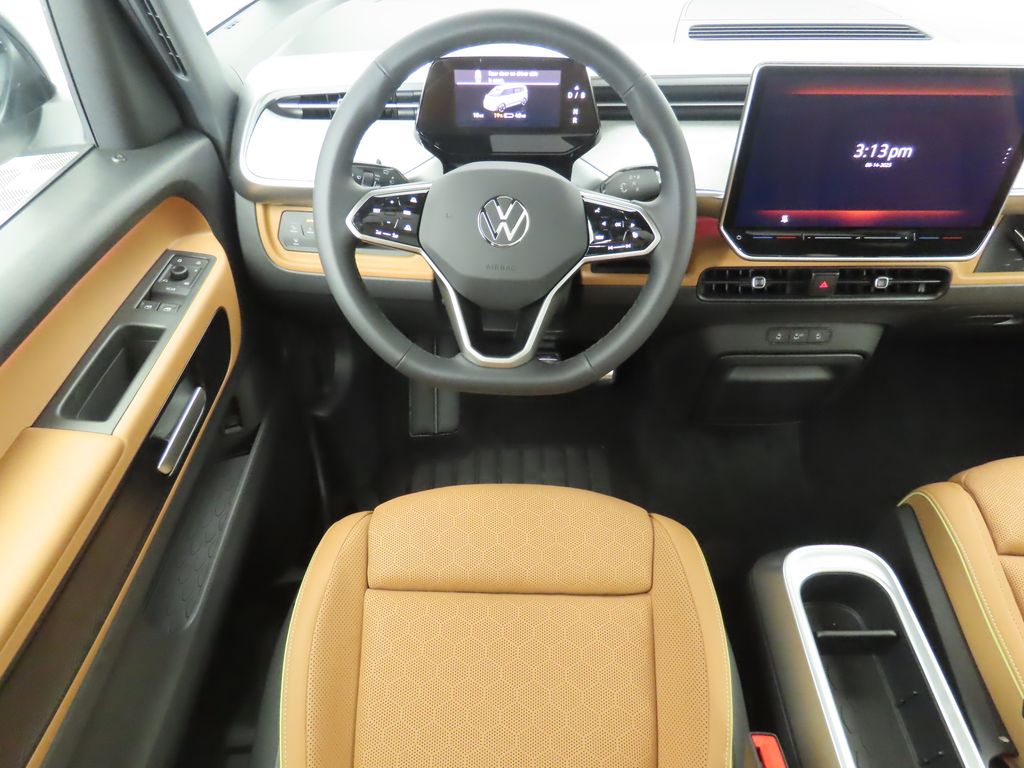 2025 Volkswagen ID. Buzz Pro Plus photo 10