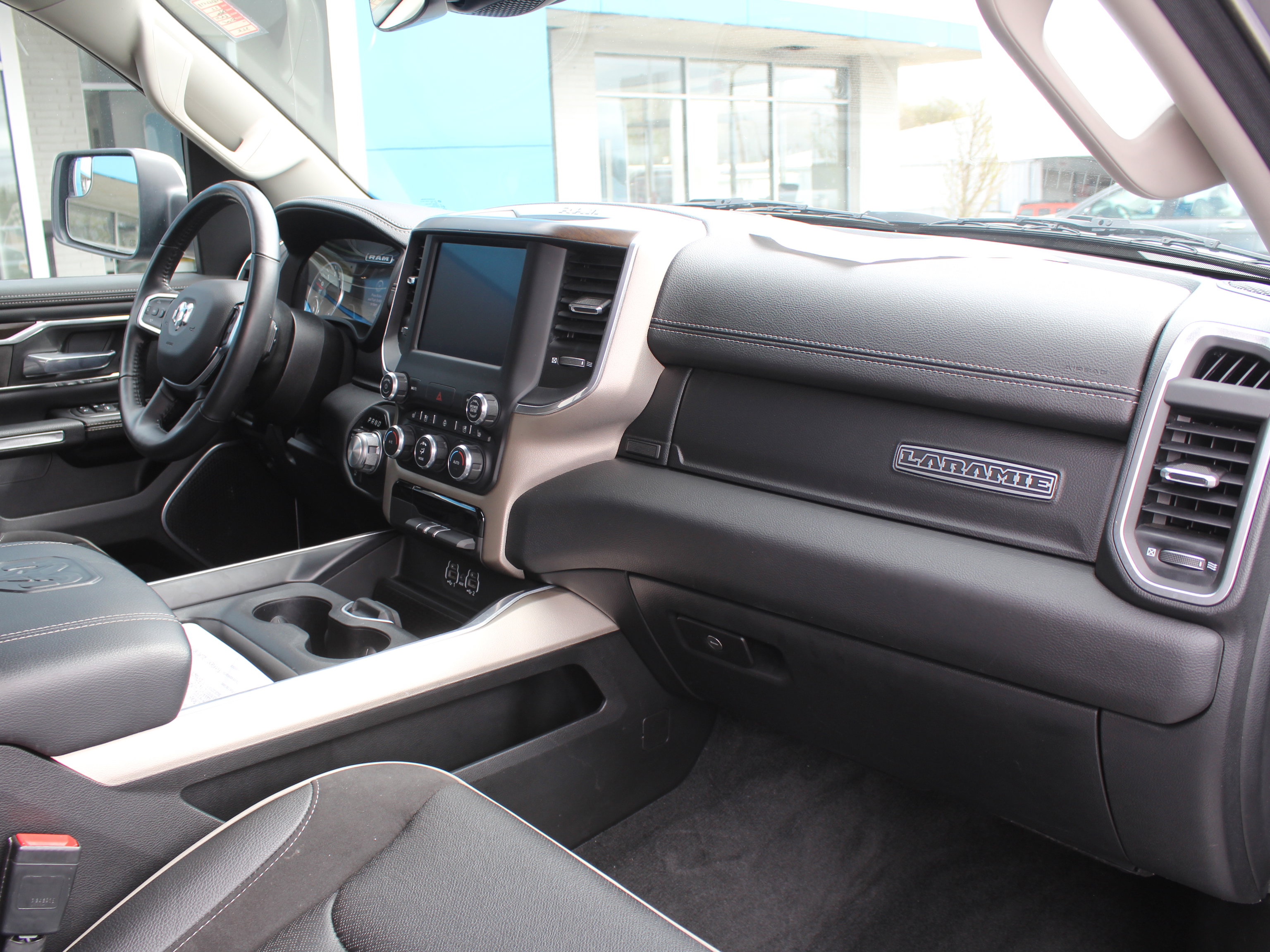 2022 Ram 1500 Laramie photo 40