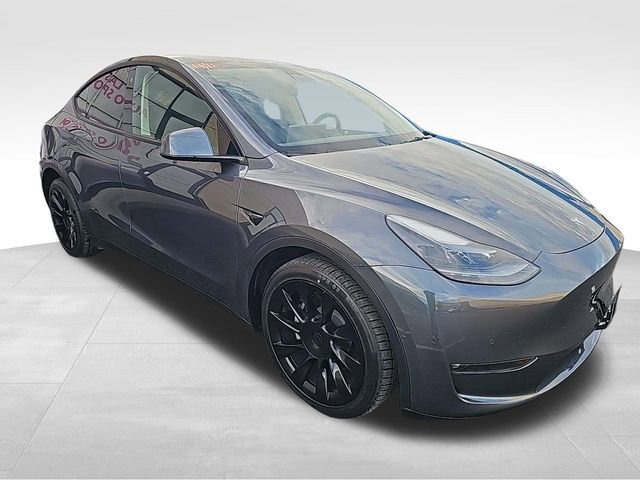 2022 Tesla Model Y Long Range's photo