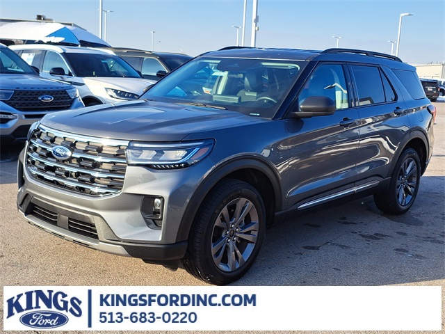2025 Ford Explorer Active's photo