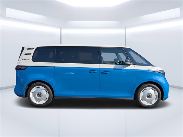 2025 Volkswagen ID. Buzz photo 2
