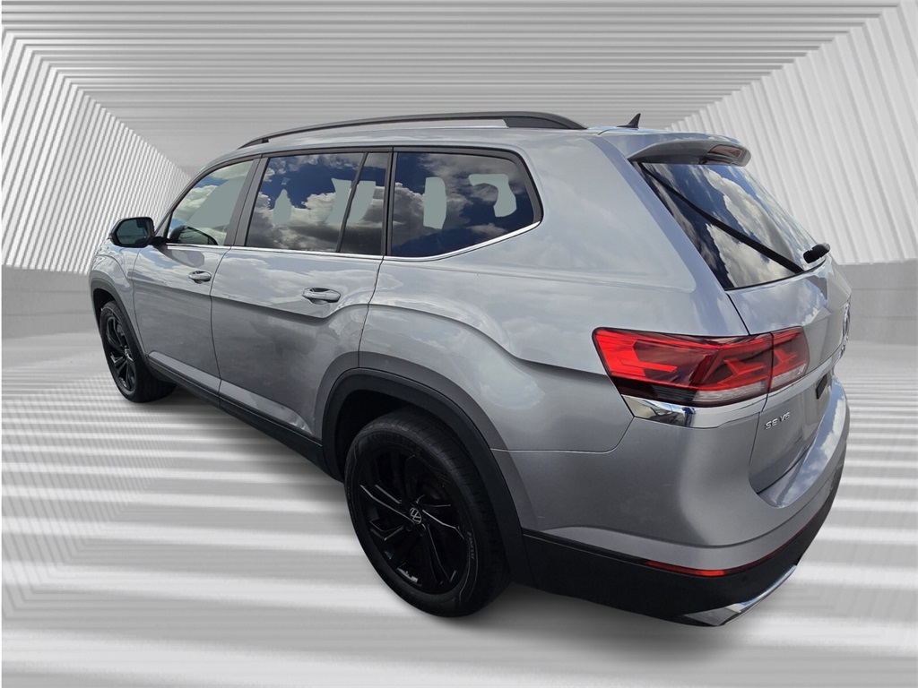 2022 Volkswagen Atlas V6 SE Technology photo 2