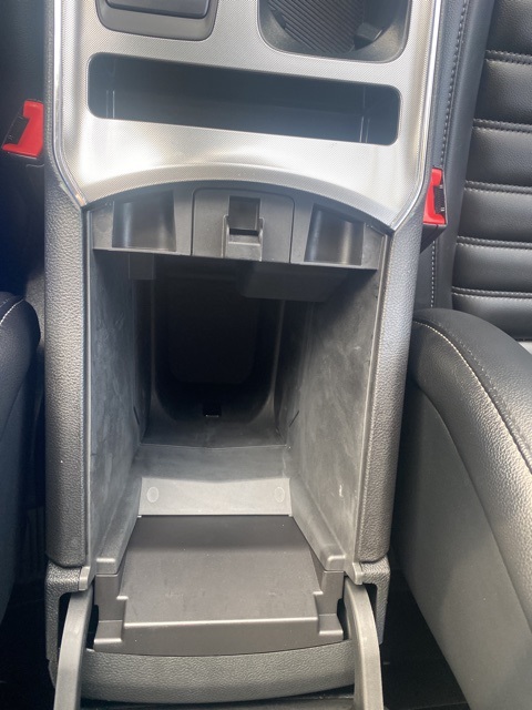 2022 Ford Edge SEL photo 32