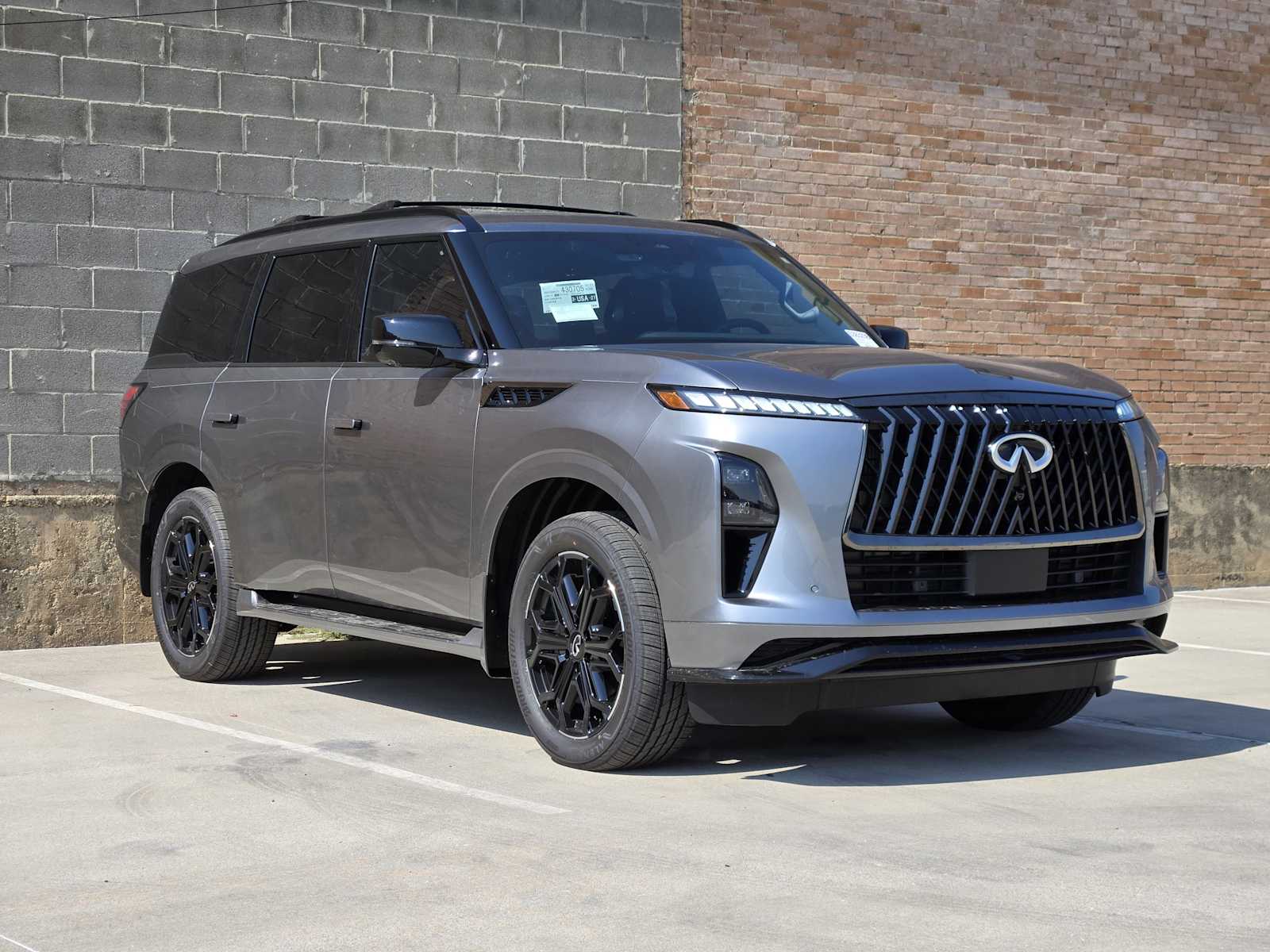 2026 Infiniti QX80 Sensory photo 2