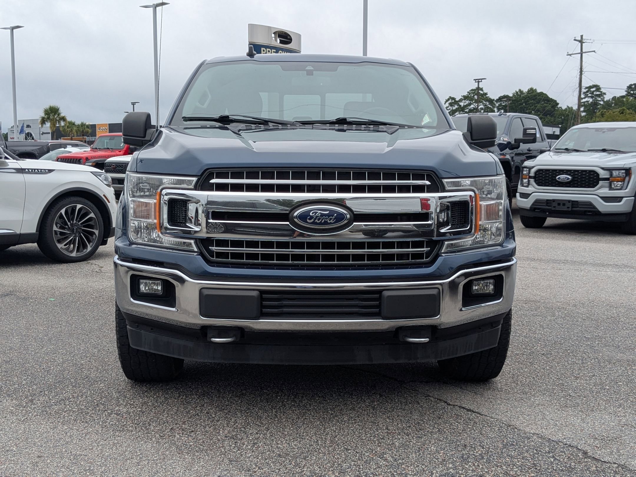 2020 Ford F-150 XLT photo 2