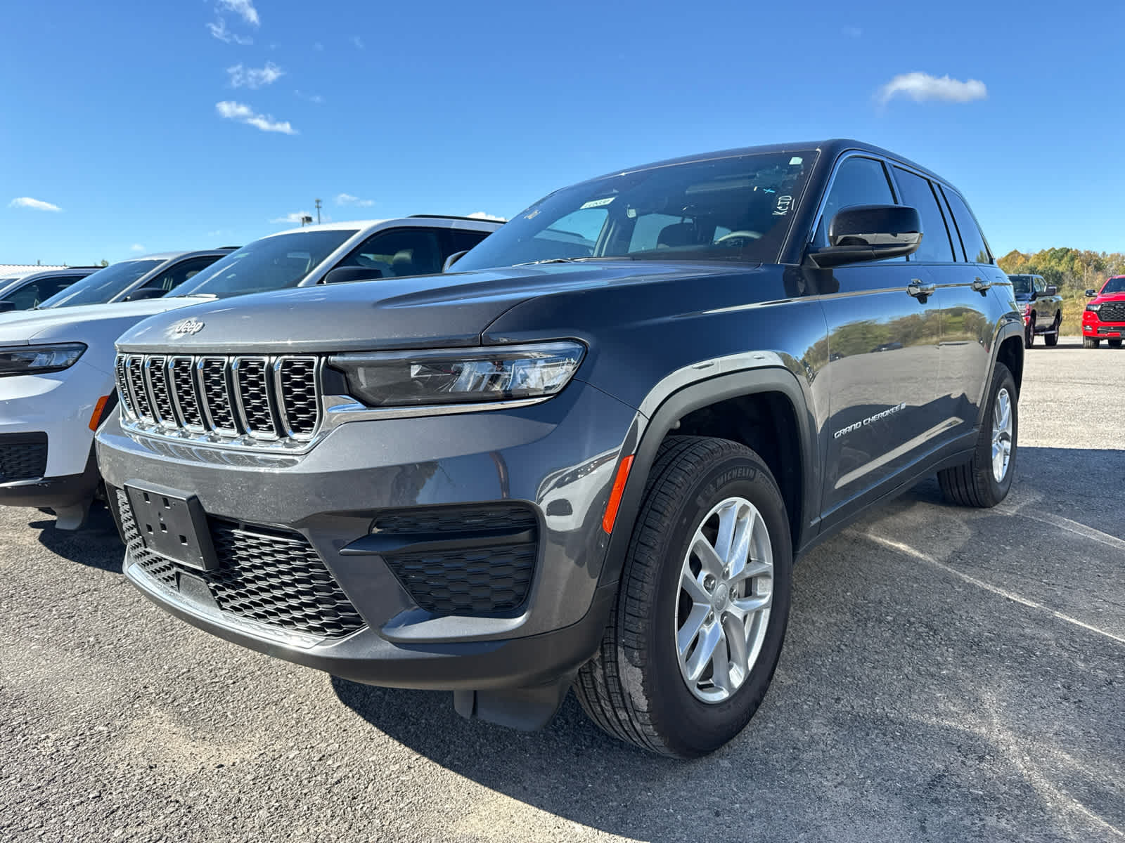 2025 Jeep Grand Cherokee Laredo's photo