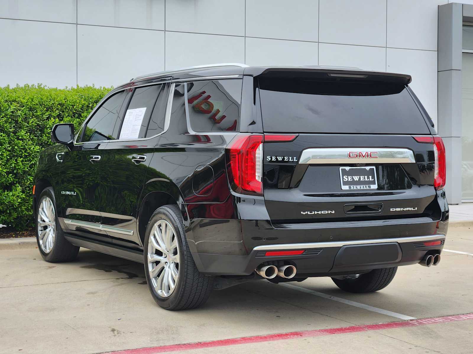 2022 Gmc Yukon Denali photo 3
