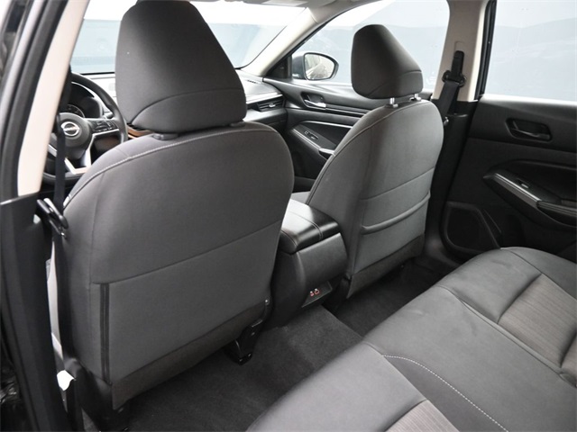 2024 Nissan Altima 2.5 SV photo 6