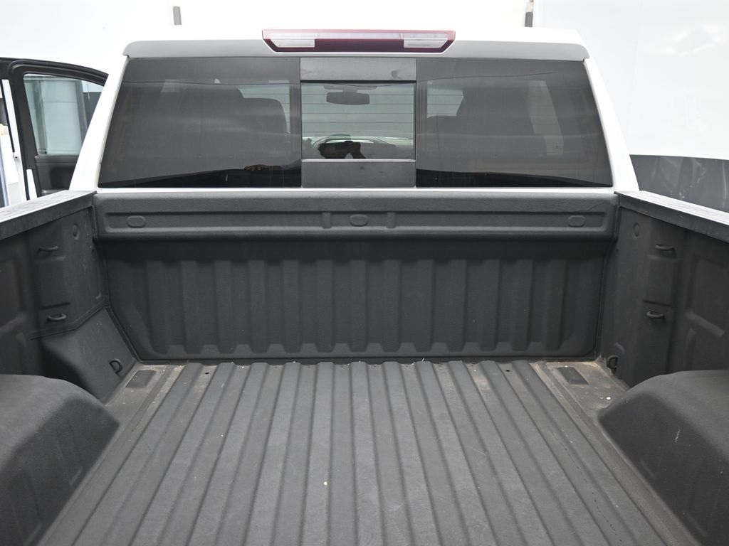 2021 Gmc Sierra 1500 SLT photo 16