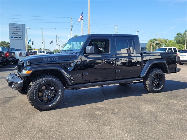 2025 Jeep Gladiator Willys photo 3