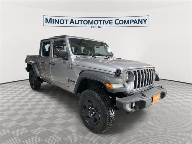 2020 Jeep Gladiator Sport's photo