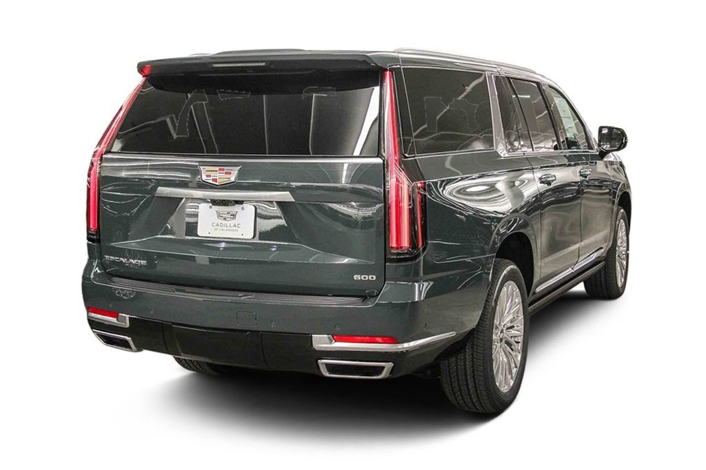 2026 Cadillac Escalade ESV Luxury photo 5