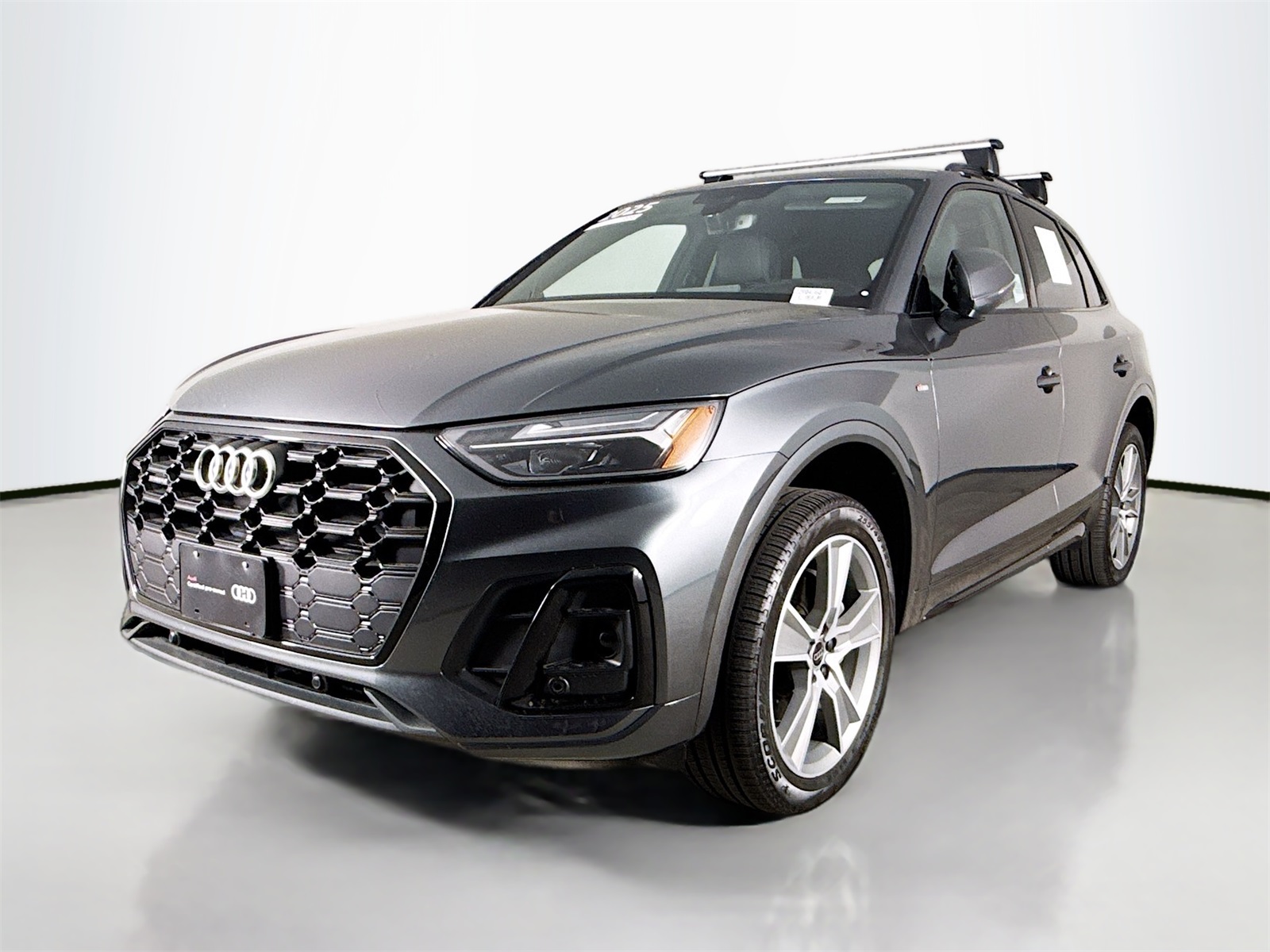 2025 Audi Q5 S line Premium photo 3