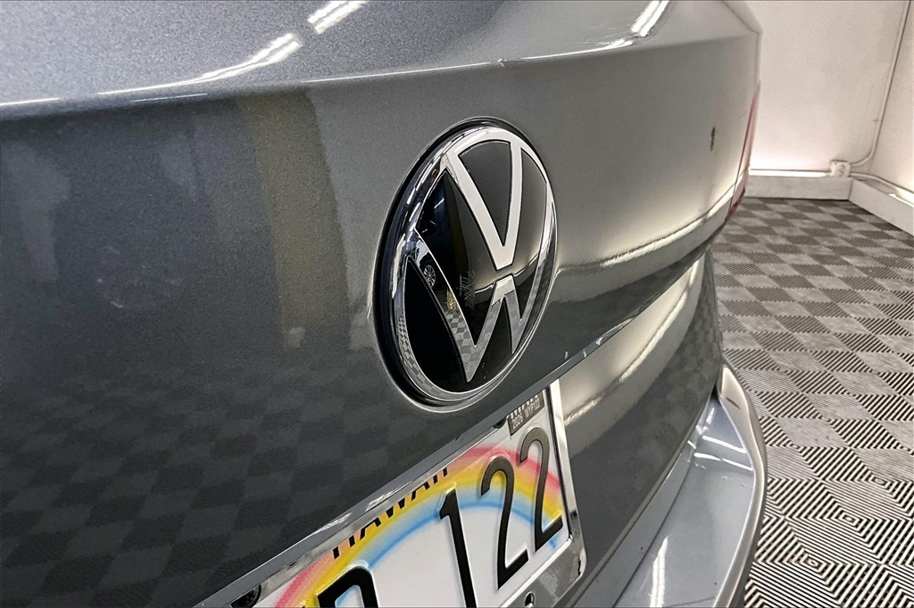2024 Volkswagen Taos S photo 7