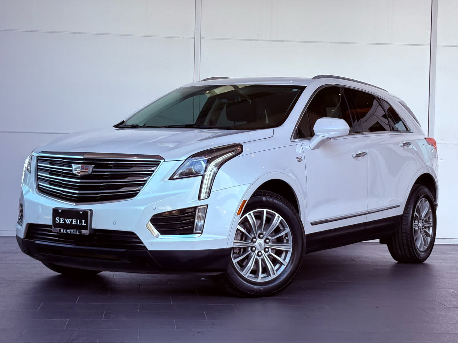 2019 Cadillac XT5 Luxury's photo
