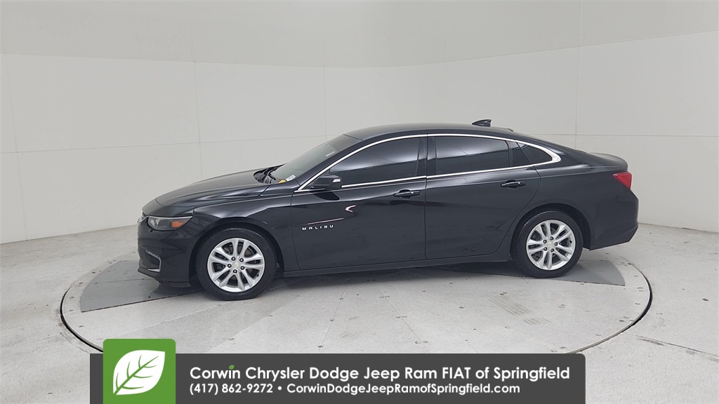 2017 Chevrolet Malibu 1LT photo 7