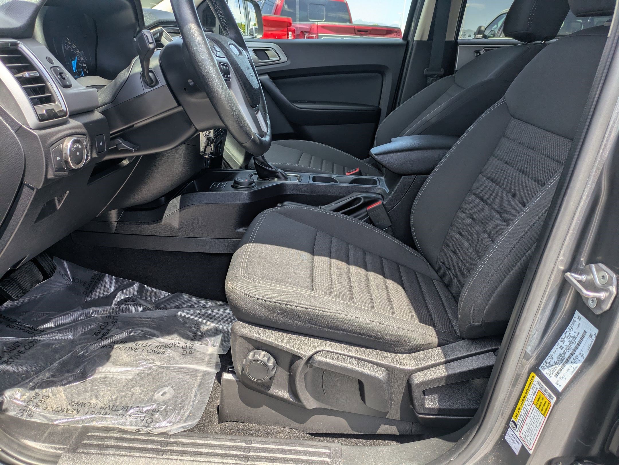 2023 Ford Ranger XLT photo 17