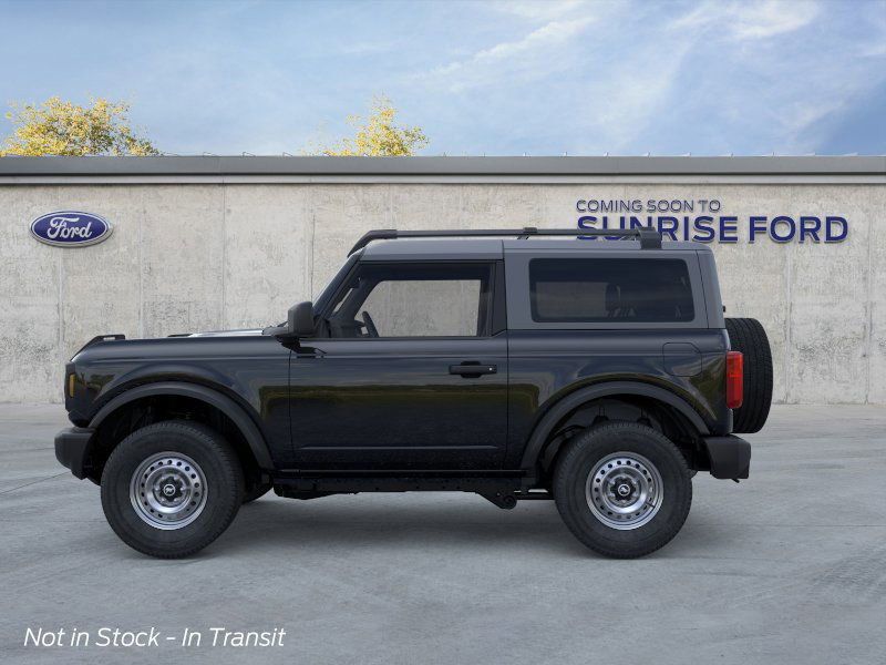2025 Ford Bronco Base photo 3
