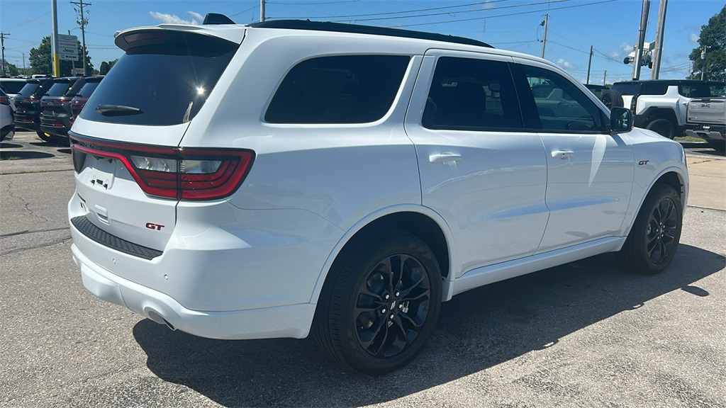 2025 Dodge Durango GT Plus photo 3