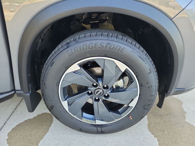 2026 Nissan Rogue SV photo 30