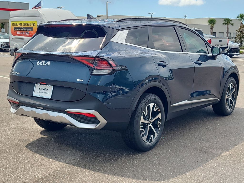 2025 Kia Sportage Hybrid EX photo 3