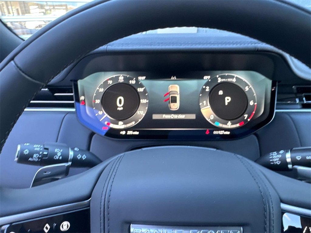 2025 Land Rover Range Rover SE photo 28