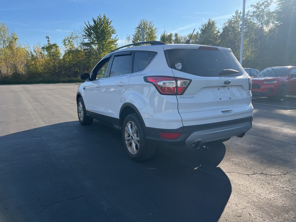 2018 Ford Escape SEL photo 4