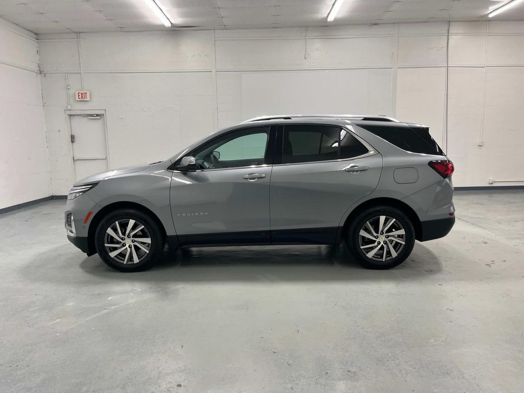 2024 Chevrolet Equinox Premier photo 3