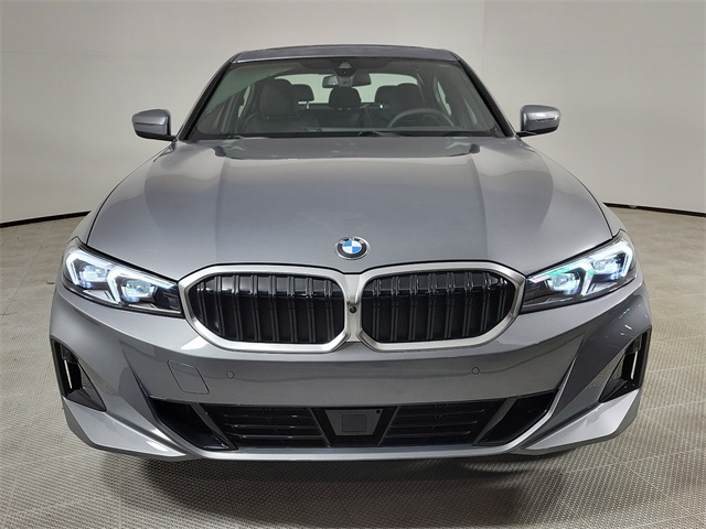 2025 Bmw 330i xDrive photo 2