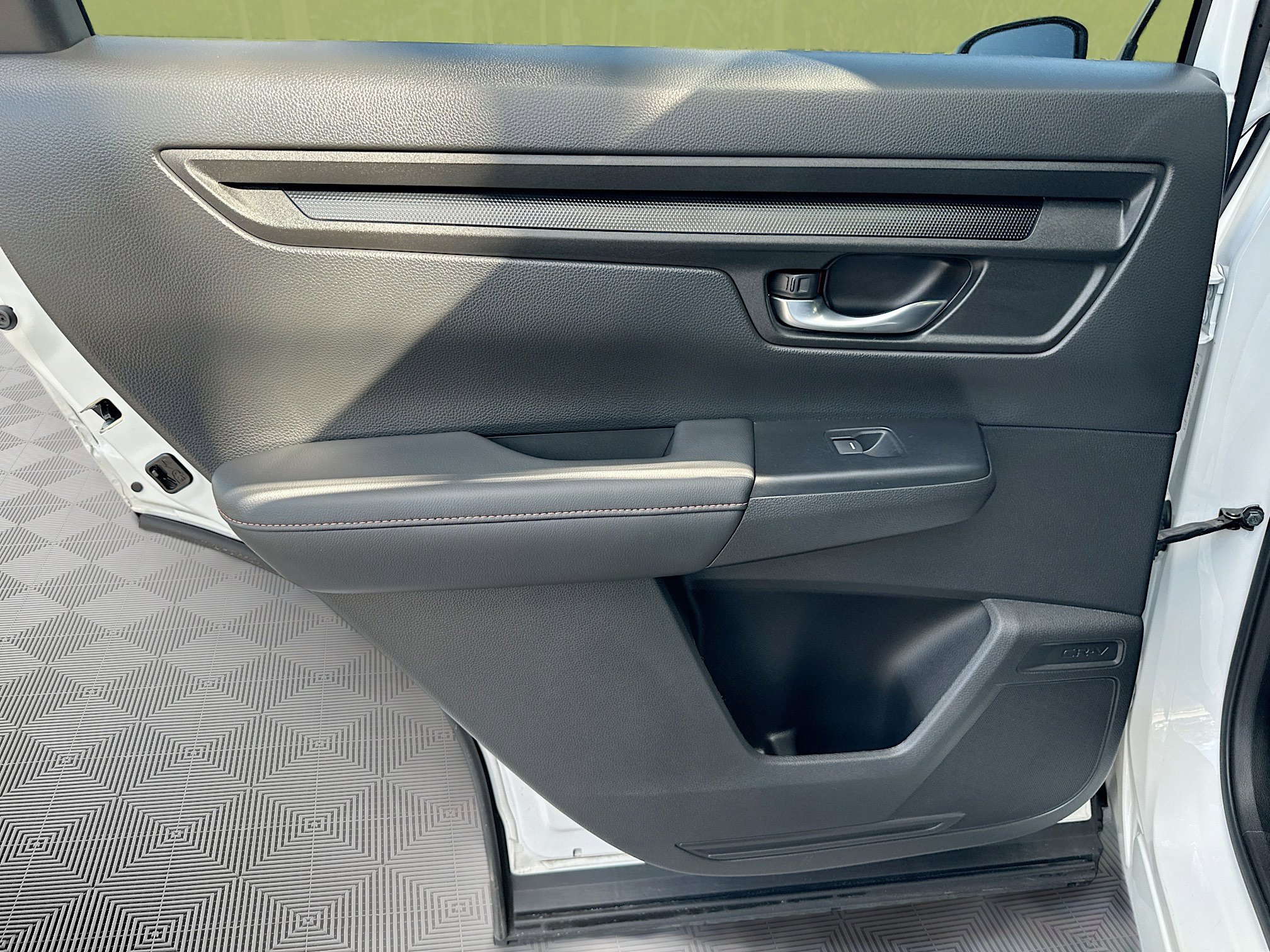 2023 Honda CR-V Hybrid Sport photo 27