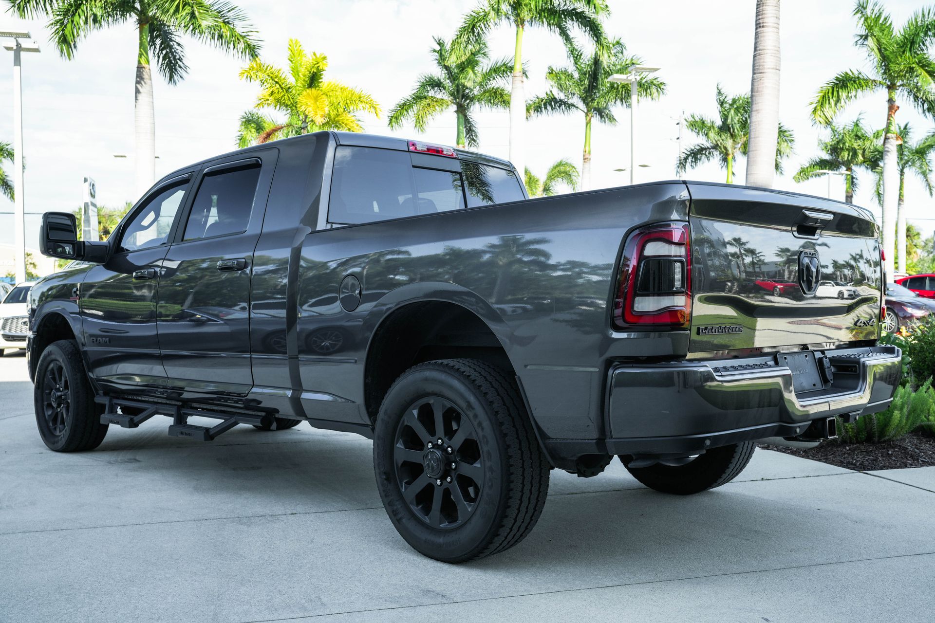2024 Ram 3500 Laramie photo 5