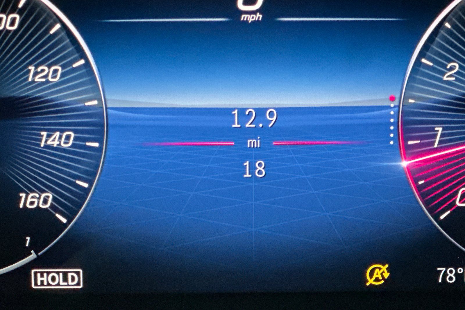 2025 Mercedes Benz GLB 250 photo 29