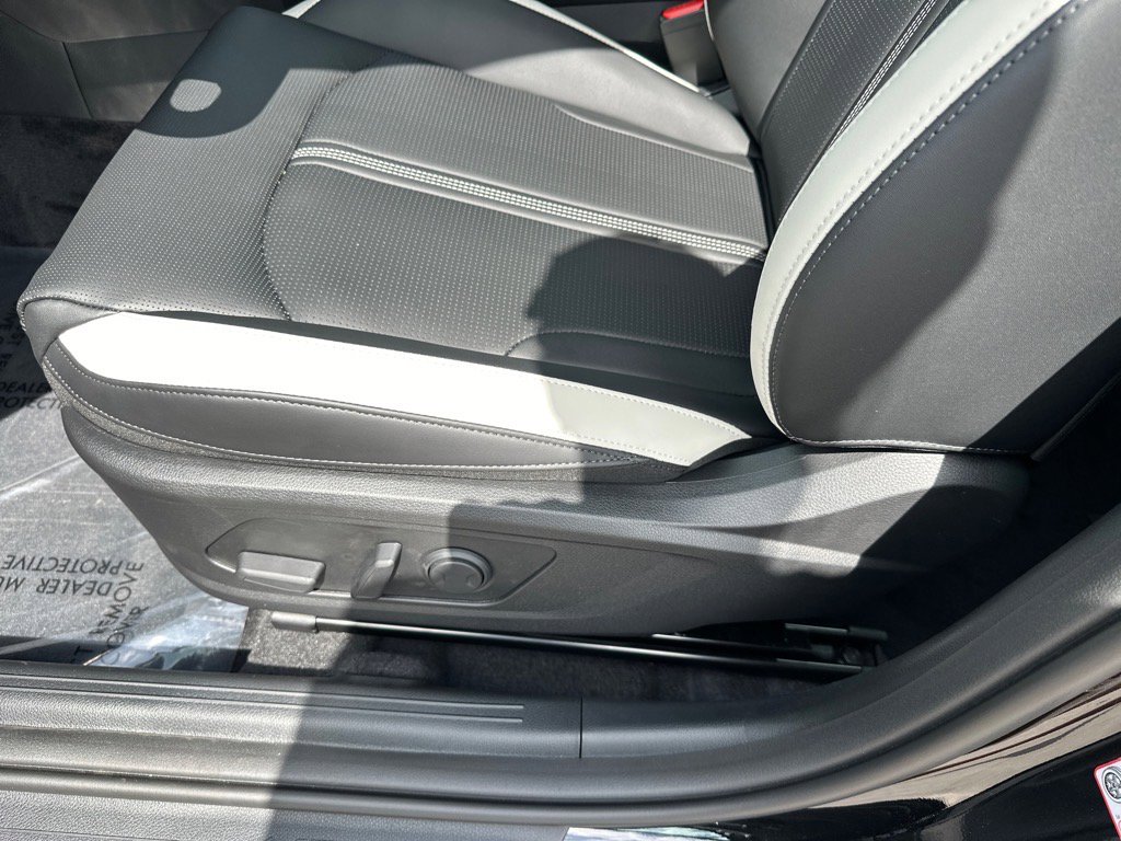 2026 Kia K5 GT-Line photo 16