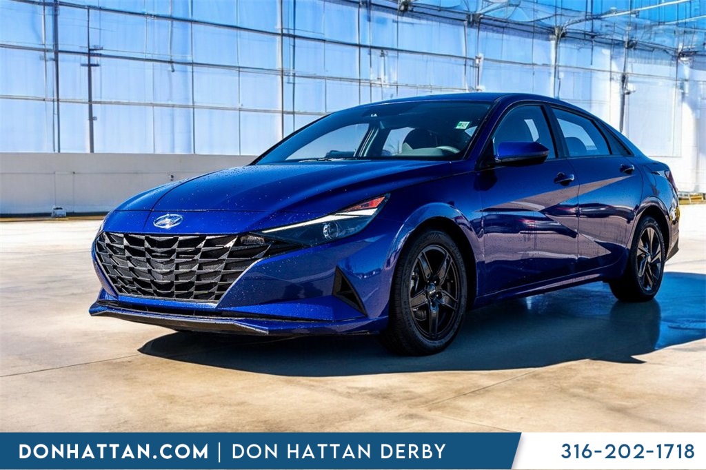 2023 Hyundai Elantra SEL's photo