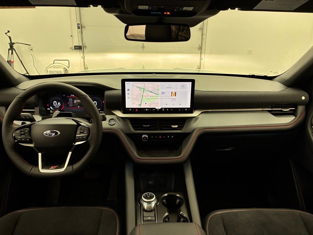 2026 Ford Explorer ST photo 2