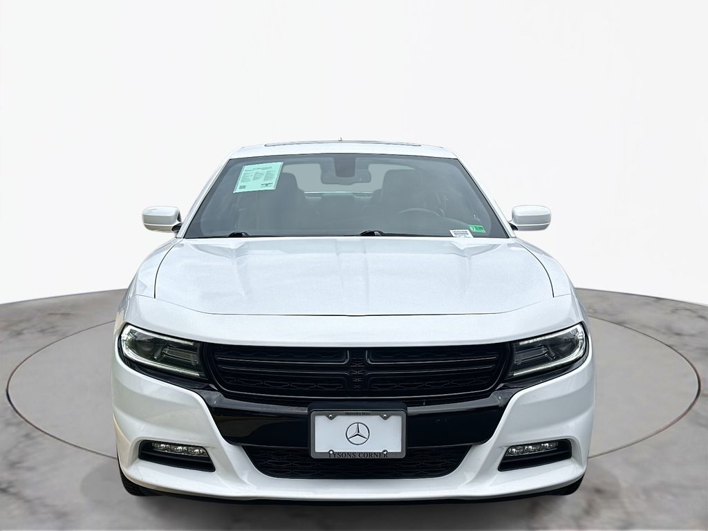 2019 Dodge Charger SXT photo 2