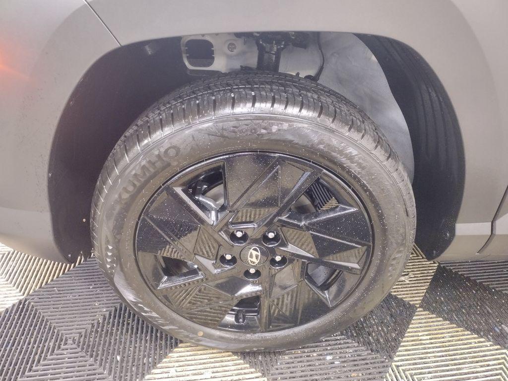 2026 Hyundai Kona SEL photo 3