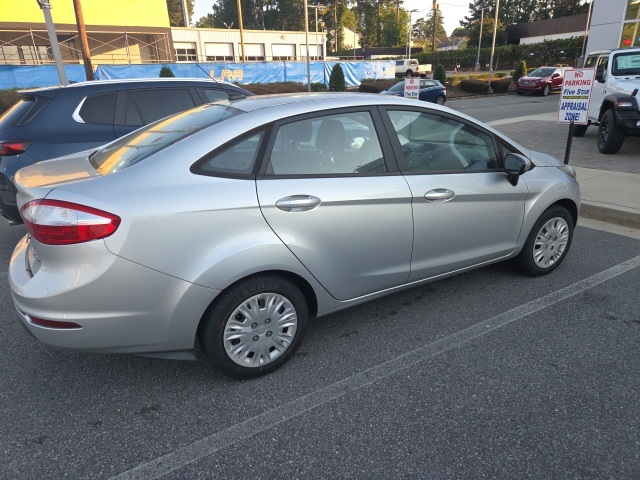 2018 Ford Fiesta S photo 3