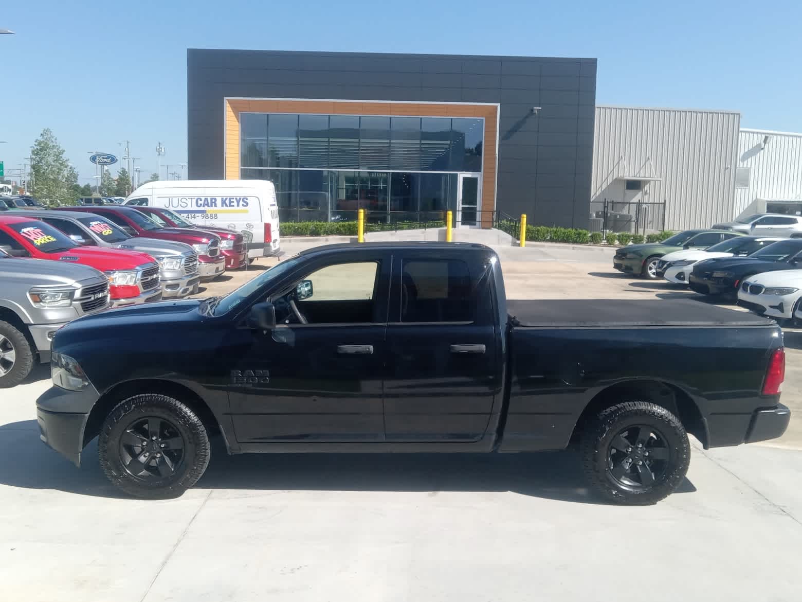 2021 Ram 1500 Classic Tradesman photo 5