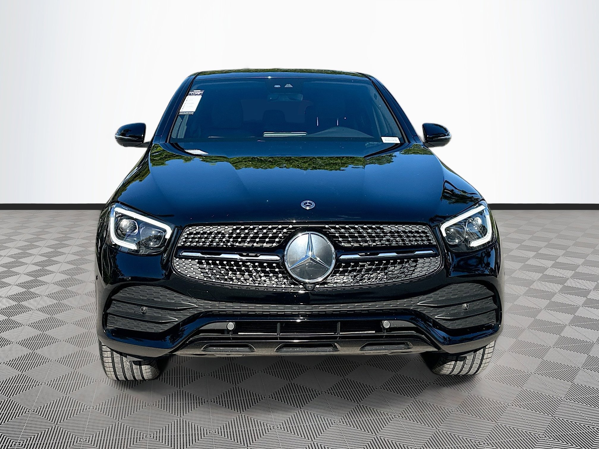 2022 Mercedes Benz GLC 300 4MATIC photo 2