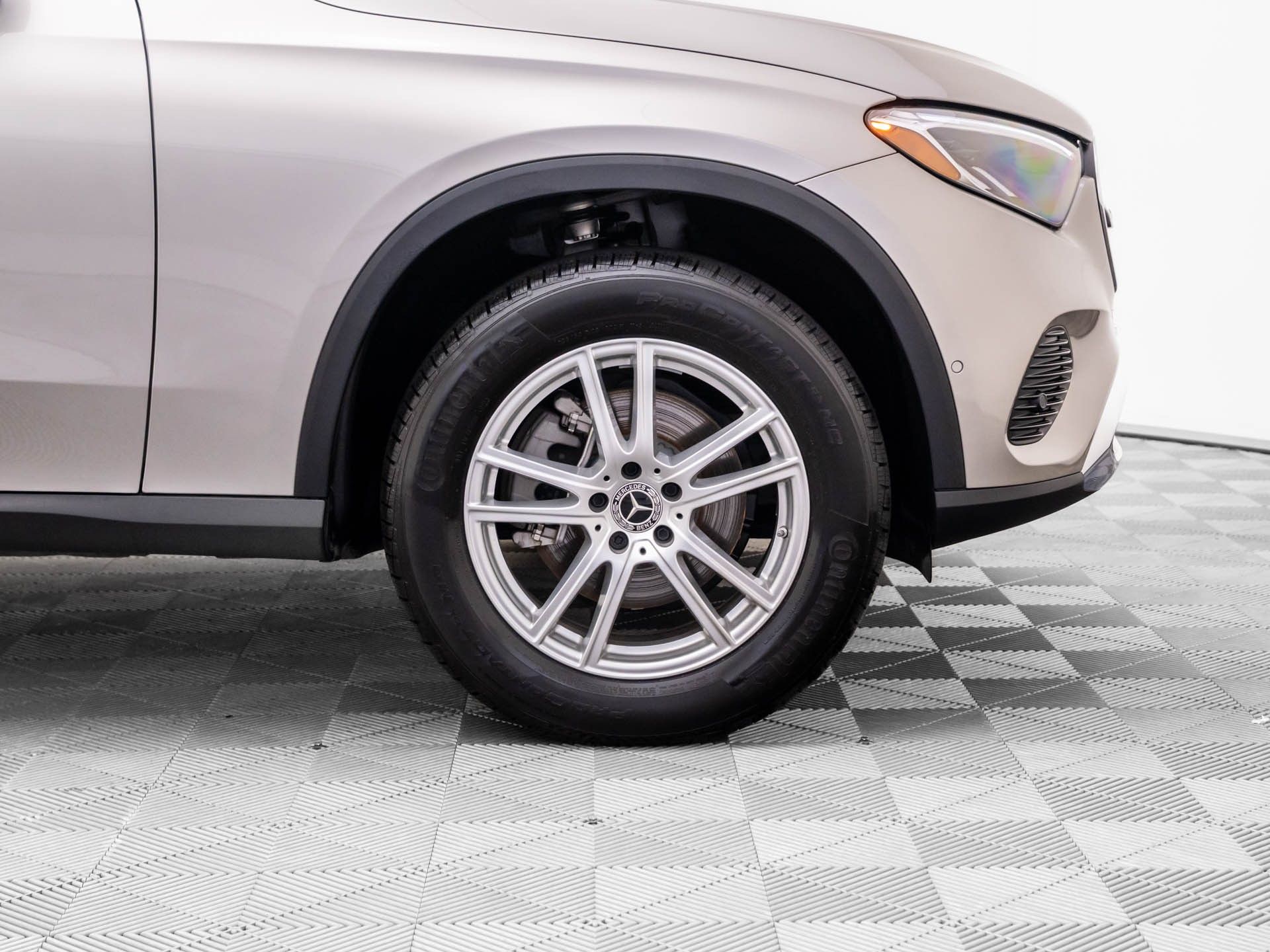 2023 Mercedes Benz GLC 300 4MATIC photo 30
