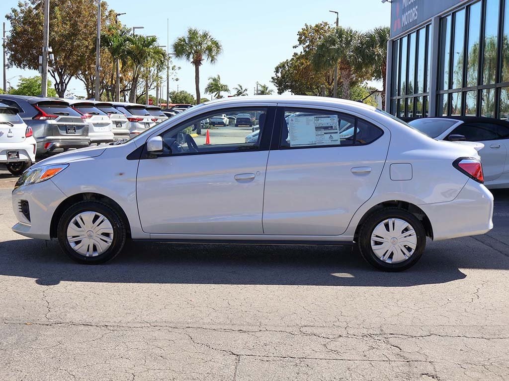 2024 Mitsubishi Mirage G4 ES LE Black Edition photo 14