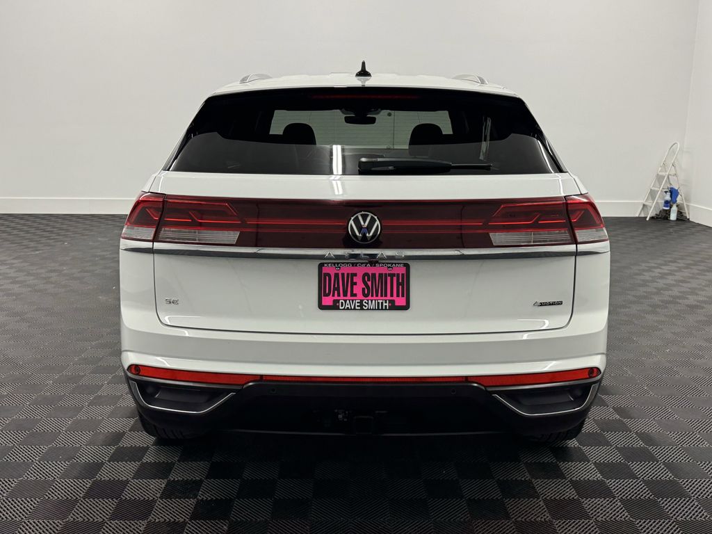 2024 Volkswagen Atlas Cross Sport SE Technology photo 4