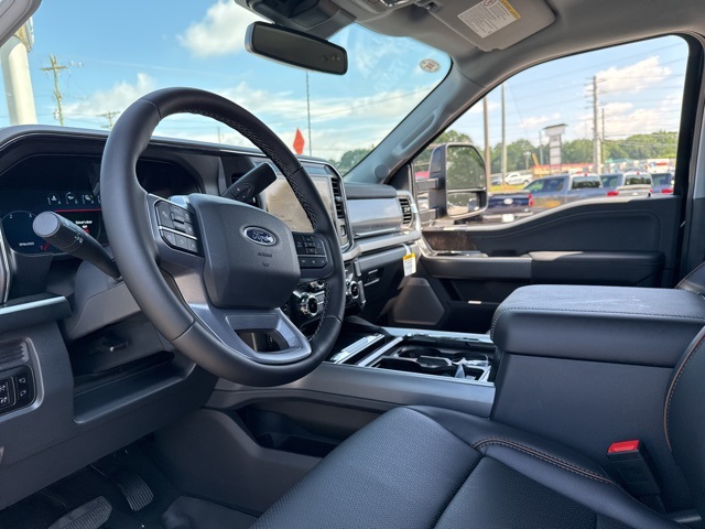 2025 Ford F-350 photo 27