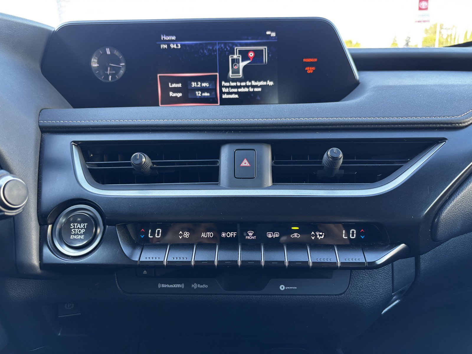 2019 Lexus UX 200 photo 11