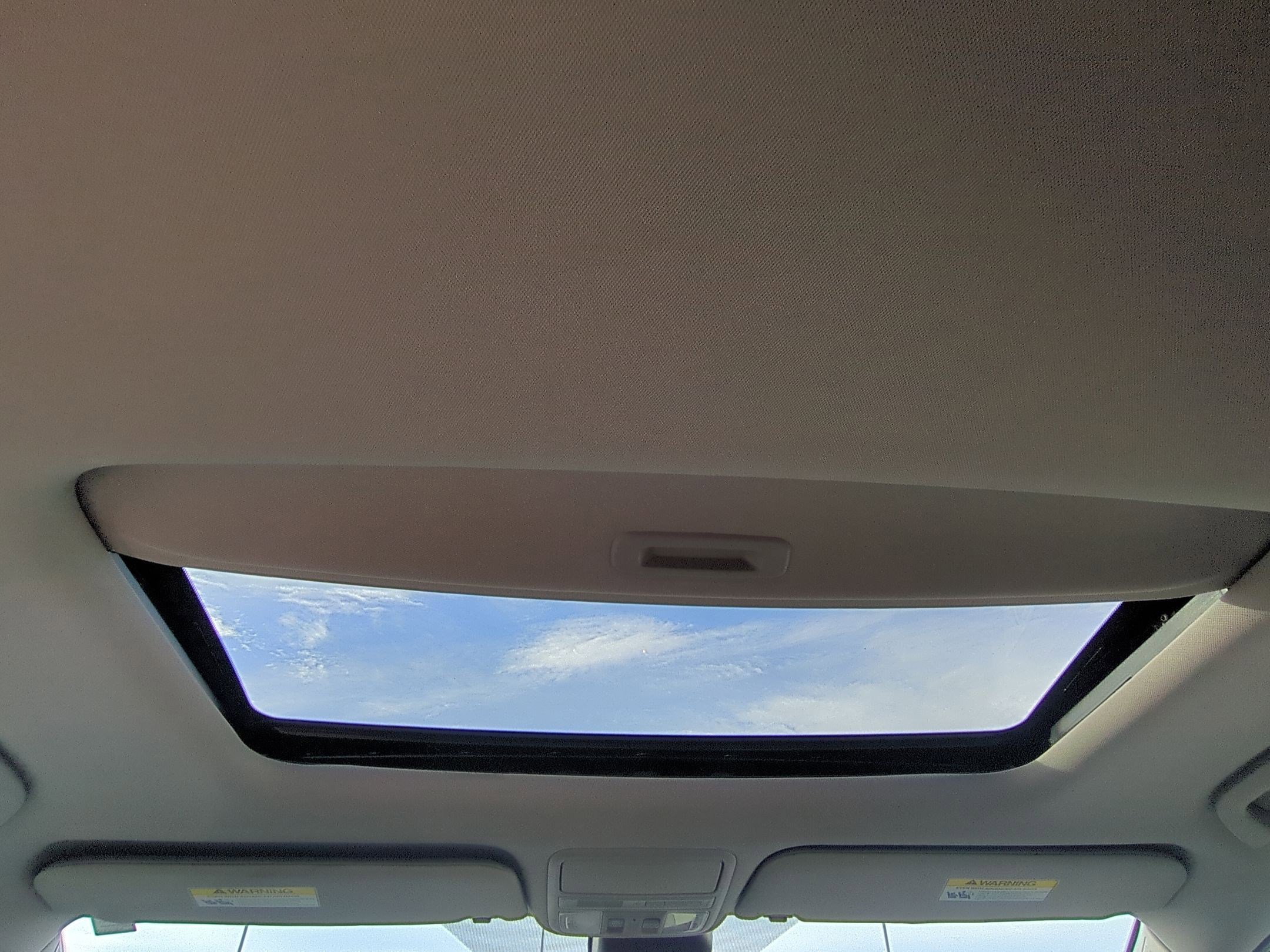 2015 Honda Odyssey EX-L photo 25