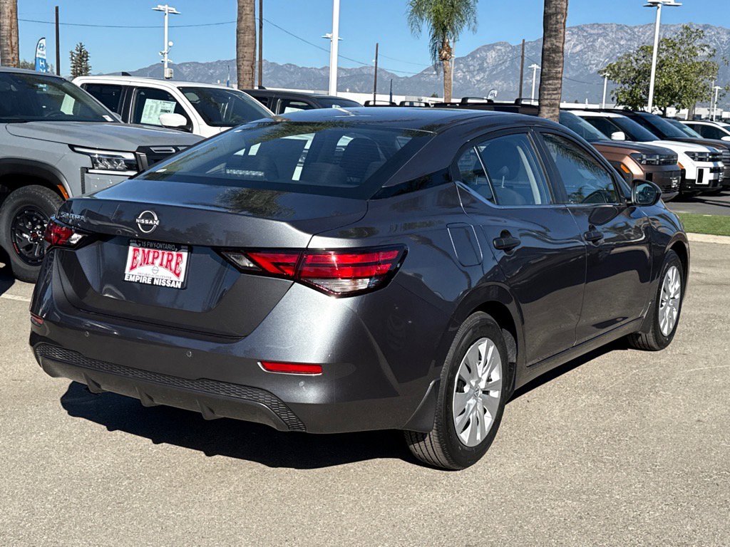 2025 Nissan Sentra S photo 3