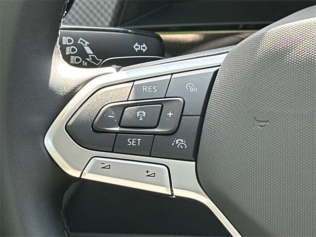 2025 Volkswagen Atlas Peak Edition SE photo 25