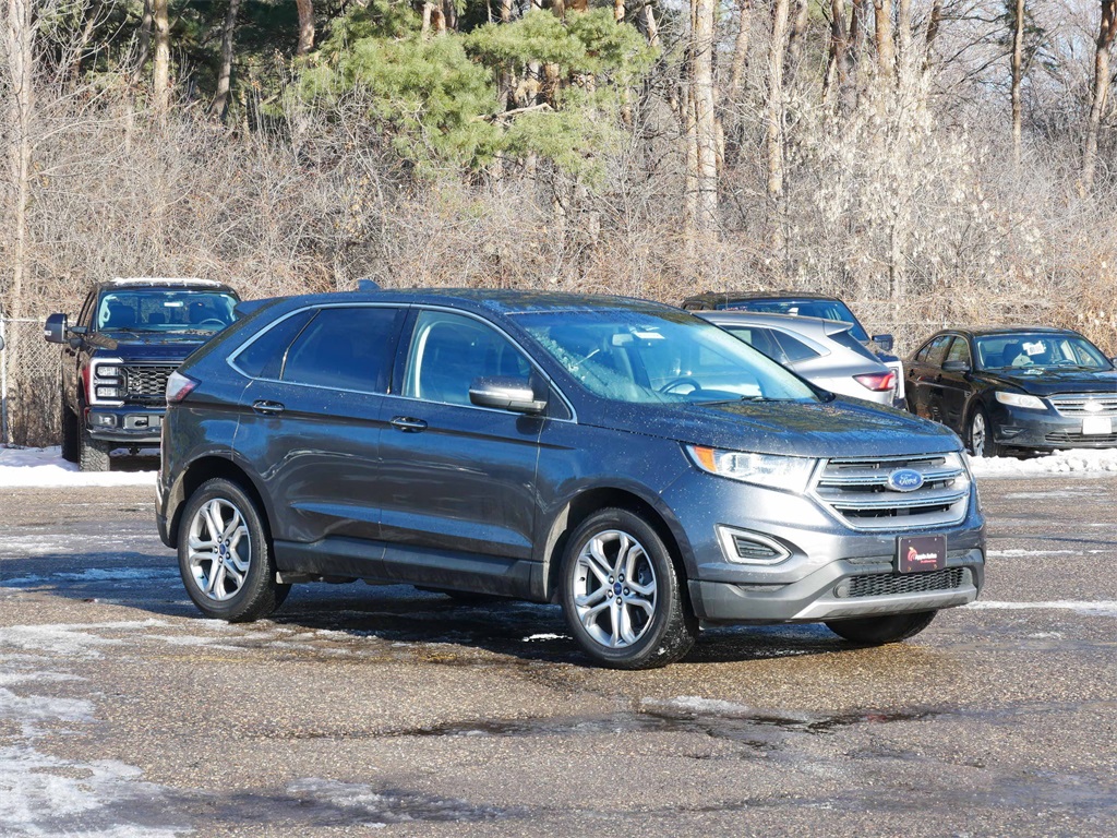 2016 Ford Edge Titanium's photo