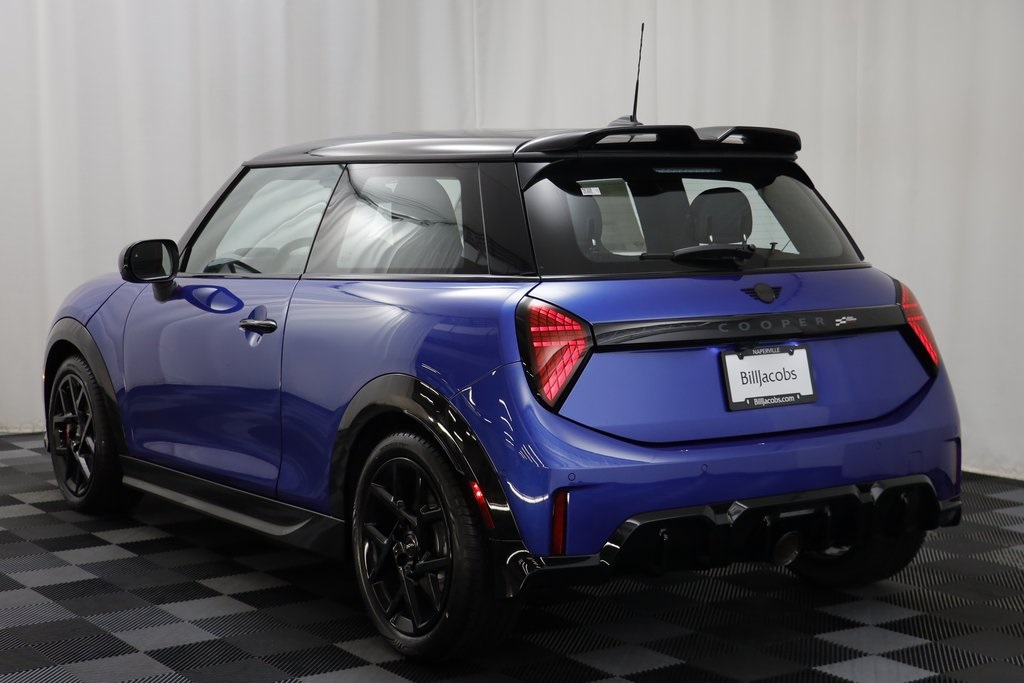2025 Mini Cooper 2 Door Hardtop Iconic photo 16